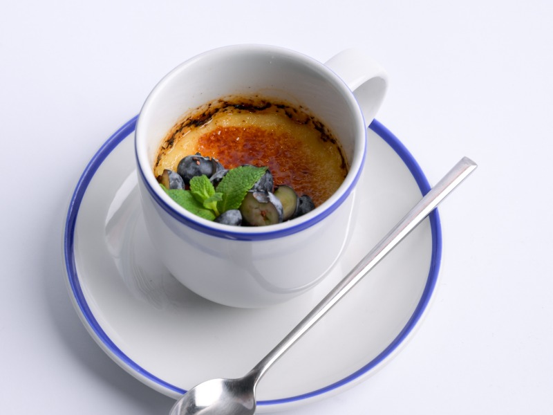 Крем-брюле з лохиною