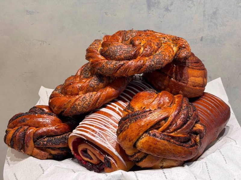 Булка з корицею