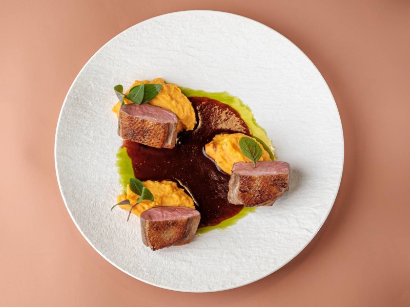 Утяча грудка [Ружk із гарбузовим кремом і соусом деміглас