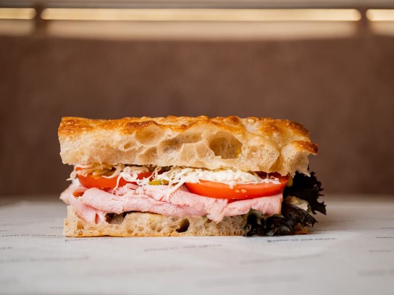 Фокача з прошуто