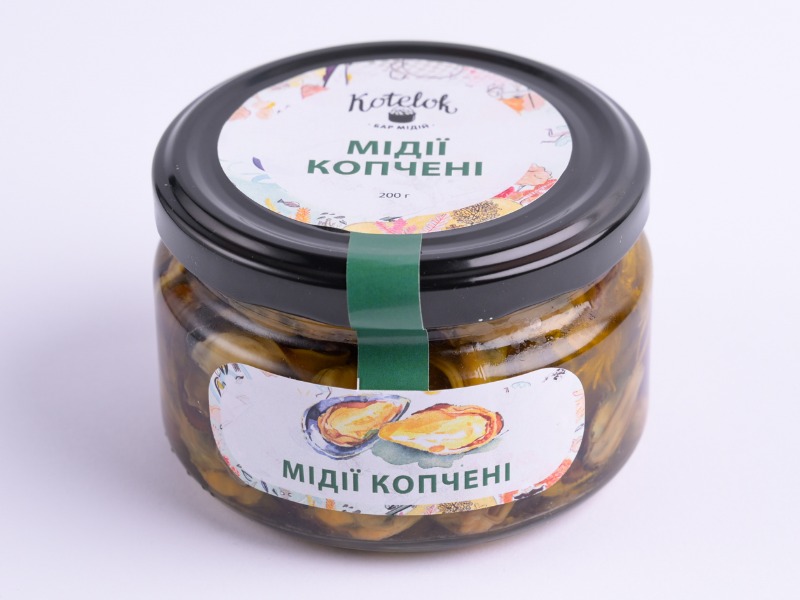 Мідіі копчені