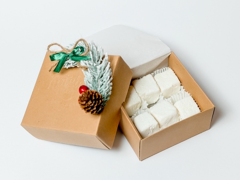 Святкова коробка зефіру