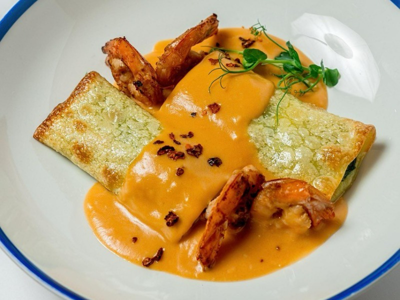 Канелоні зі шпинатом, рікотою та креветками