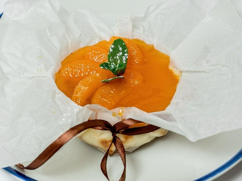 Чізкейк з мандариновим соусом