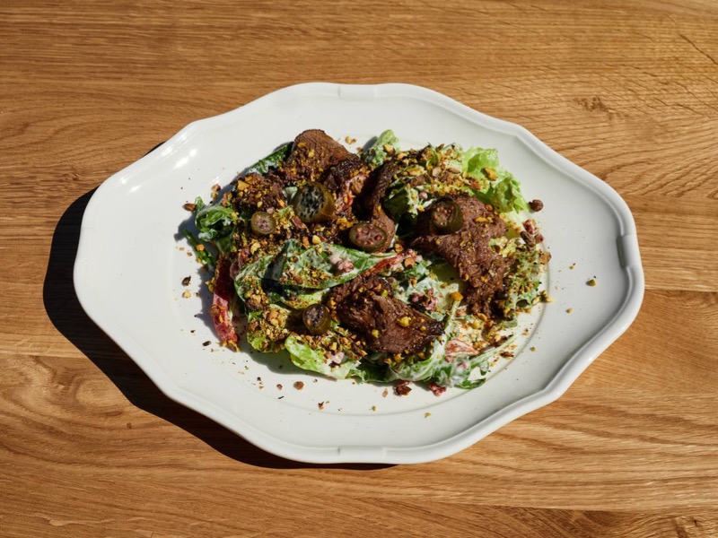 Салат з телятиною та марінованим перцем