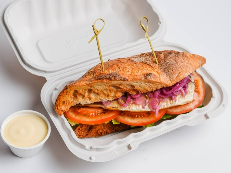 Багет зі скумбрією