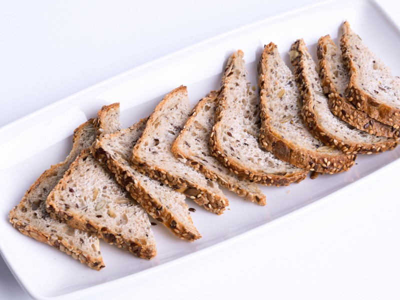 Хліб житний з насінням