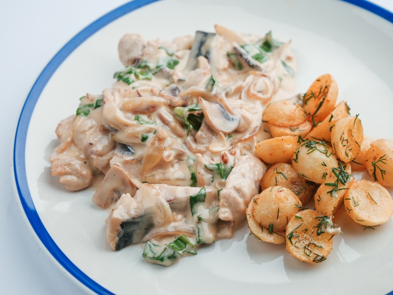 Скумбрія з  картоплею