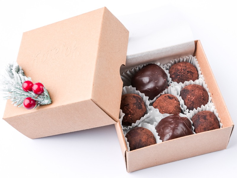 Святкова коробка цукерок