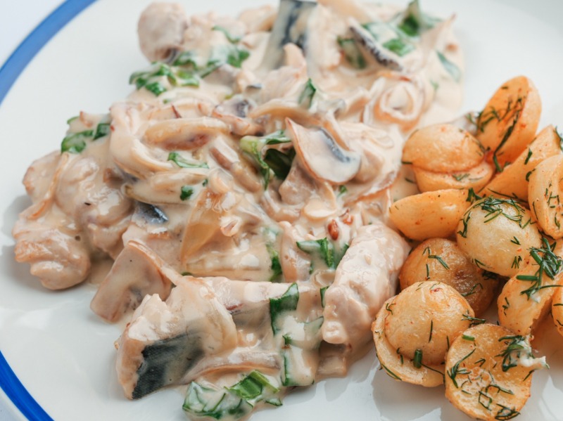 Скумбрія з картоплею