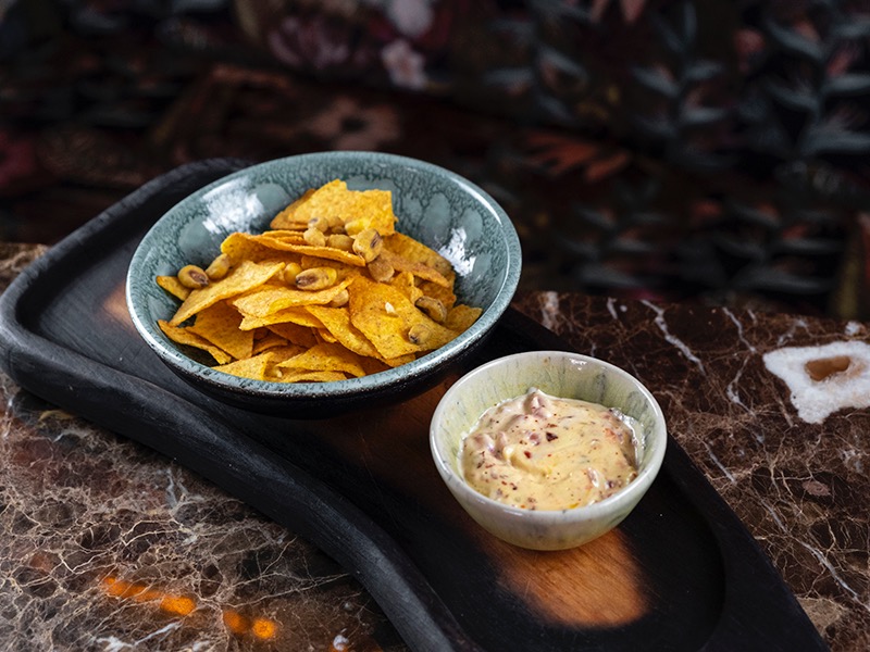 Сальса Чилі Кон Кесо