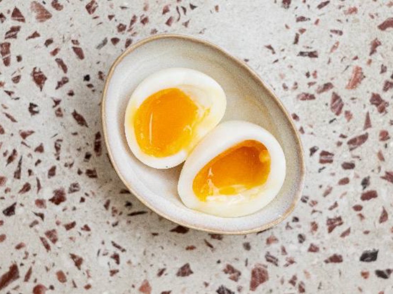 Яйце відварне