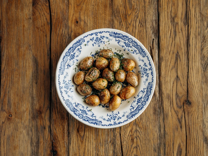 Картопля з зеленю