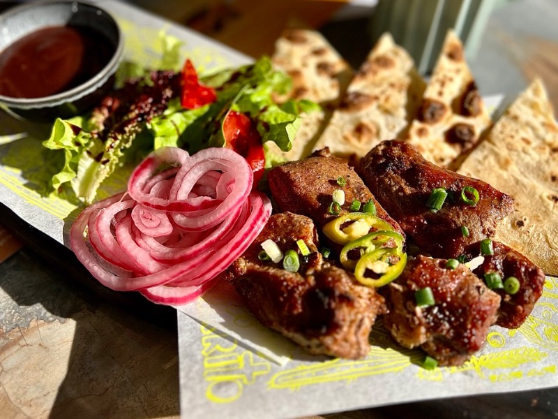 Шашлик з м'якоті свинини