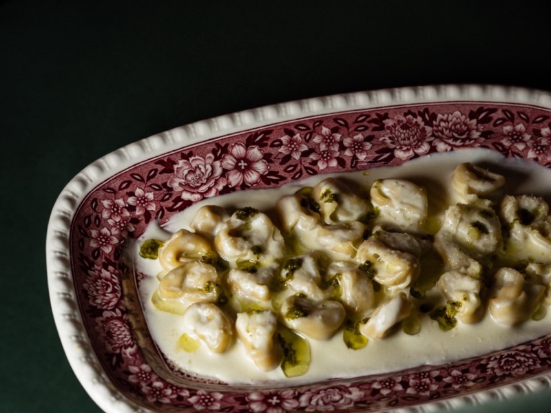 Тортеліні у вершковому соусі